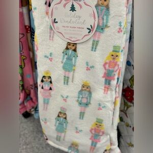 WONDERLAND Velvet Plush Throw Blanket - Pink, Blue, Yellow